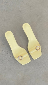 Lyon Heel - Daffodil